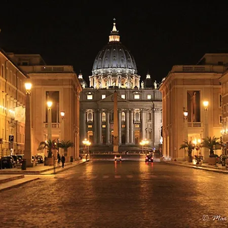 Starry Rome Guest House