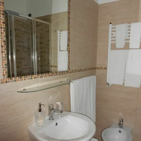 Starry Rome Guest House Гостевой дом